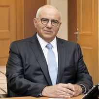 Nikolaos Karamouzis Profile Picture