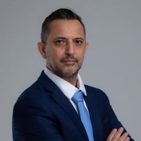 Nikos Karagiannis Profile Picture