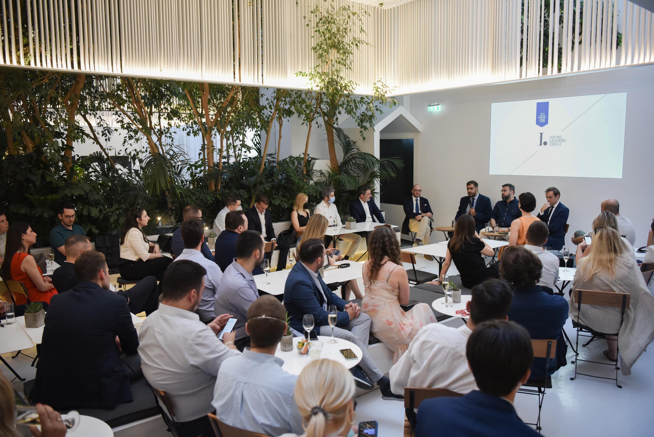 “Young Leaders Circle” takes off with a discussion on electoral cycles